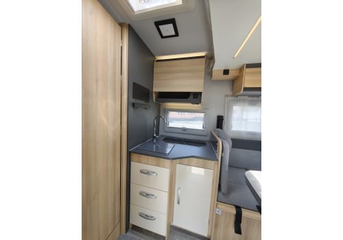 Low Profile Motorhome ITINEO PM740 en Catalog