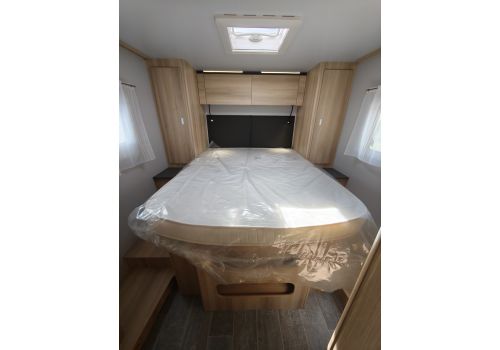 Low Profile Motorhome ITINEO PM740 en Catalog