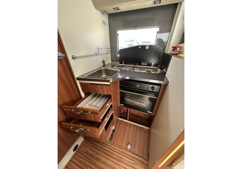 Integral Motorhome ADRIA SONIC 700 SL en Sale Occasion