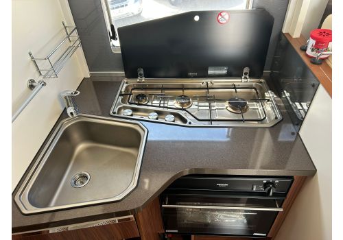 Integral Motorhome ADRIA SONIC 700 SL en Sale Occasion