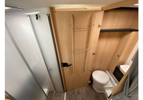 Low Profile Motorhome SUNLIGHT T 68 en Rent