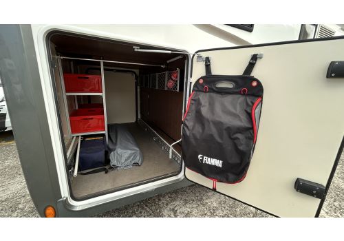 Integral Motorhome MOBILVETTA K-Yatch Tekno Line 85 en Sale Occasion