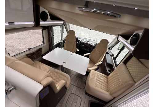 Integral Motorhome MOBILVETTA K-Yatch Tekno Line 85 en Sale Occasion
