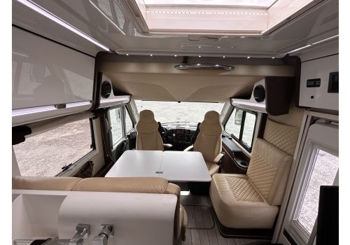 Integral Motorhome MOBILVETTA K-Yatch Tekno Line 85 en Sale Occasion