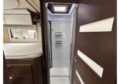 Integral Motorhome MOBILVETTA K-Yatch Tekno Line 85 en Sale Occasion