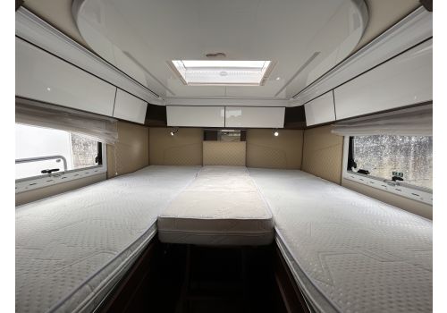 Integral Motorhome MOBILVETTA K-Yatch Tekno Line 85 en Sale Occasion