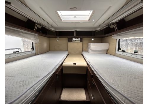 Integral Motorhome MOBILVETTA K-Yatch Tekno Line 85 en Sale Occasion