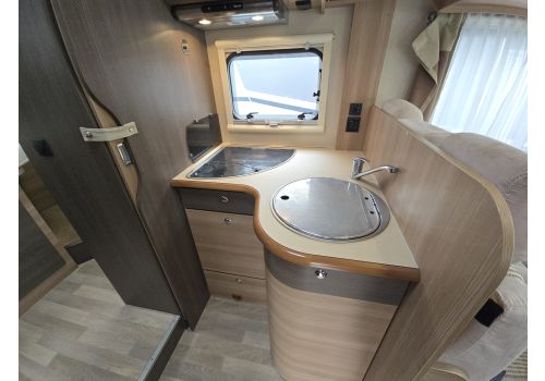 Low Profile Motorhome RAPIDO 691FF en Sale Occasion