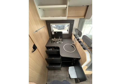 Low Profile Motorhome SUNLIGHT T 690 L Adventure Edition en Sale Occasion