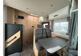 Low Profile Motorhome SUNLIGHT T 690 L Adventure Edition en Catalog