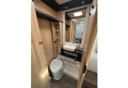 Low Profile Motorhome SUNLIGHT T 690 L Adventure Edition en Catalog