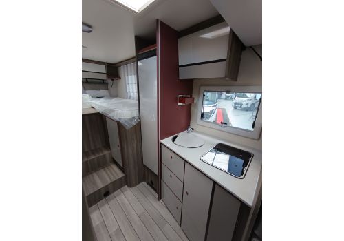 Low Profile Motorhome ROLLER TEAM Kronos 285TL en Sale Occasion