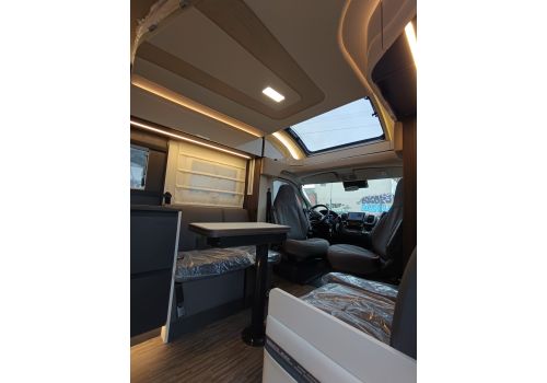 Low Profile Motorhome MOBILVETTA KEA P90 en Sale Occasion