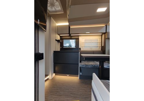 Low Profile Motorhome MOBILVETTA KEA P90 en Sale Occasion