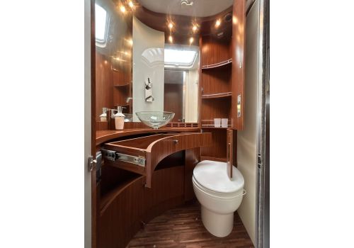 Integral Motorhome HYMER S 830 en Sale Occasion