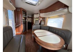 Integral Motorhome HYMER S 830 en Sale Occasion