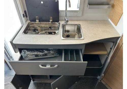 Low Profile Motorhome GIOTTILINE SIENA 330 en Sale Occasion