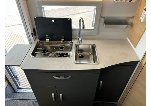Low Profile Motorhome GIOTTILINE SIENA 330 en Sale Occasion