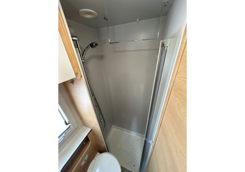 Low Profile Motorhome GIOTTILINE SIENA 330 en Sale Occasion