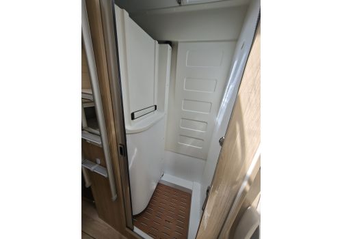 Camper Van DREAMER Family Van en Sale Occasion