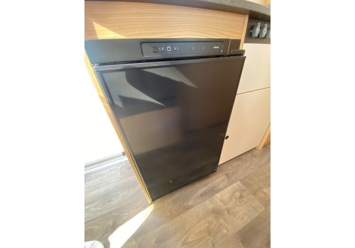Low Profile Motorhome SUNLIGHT V66 en Rent