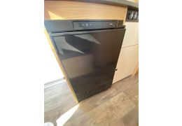 Low Profile Motorhome SUNLIGHT V66 en Rent