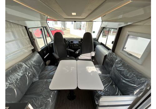 Integral Motorhome MOBILVETTA KEA i 90 en Sale Occasion