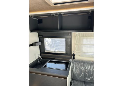Integral Motorhome MOBILVETTA KEA i 90 en Sale Occasion
