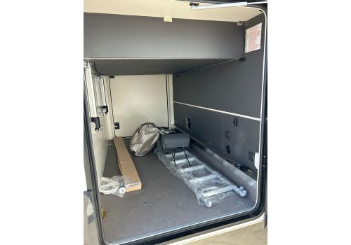 Integral Motorhome MOBILVETTA KEA i 90 en Sale Occasion