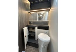 Integral Motorhome MOBILVETTA KEA i 90 en Catalog