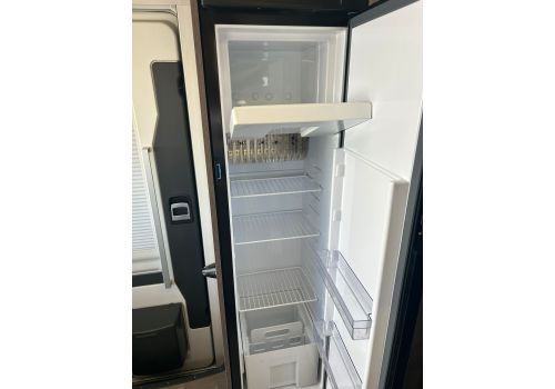 Low Profile Motorhome BENIMAR Tessoro 496 en Sale Occasion