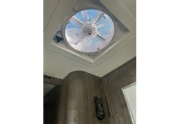 Capuchina Motorhome BENIMAR TESSORO 496 en Sale Occasion