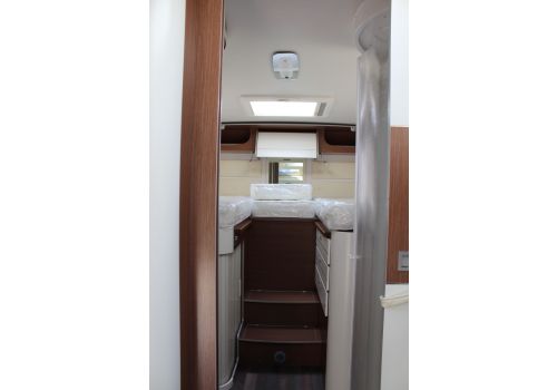 Low Profile Motorhome ILUSION Irius 740 modelo 2016 en Sale Occasion