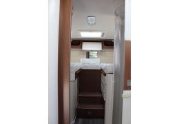Low Profile Motorhome ILUSION Irius 740 modelo 2016 in Sale Occasion