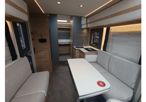 Low Profile Motorhome DETHLEFFS Just Camp T 7052 DBL en Catalog