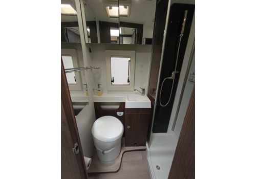 Low Profile Motorhome BENIMAR Tessoro 442 en Sale Occasion