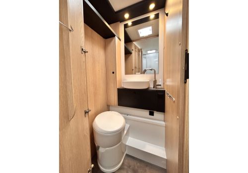 Low Profile Motorhome SUNLIGHT T68 modelo 2026 en Catalog