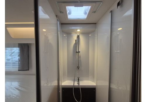 Low Profile Motorhome SUNLIGHT T68 modelo 2026 en Catalog