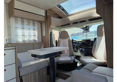Low Profile Motorhome ROLLER TEAM Kronos 267 TL Spring Edition en Catalog
