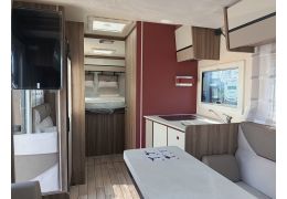 Low Profile Motorhome ROLLER TEAM Kronos 267 TL Spring Edition en Catalog