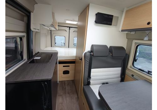 Camper Van SUNLIGHT Cliff 540 en Rent