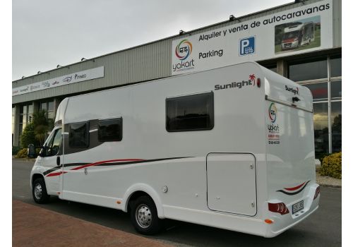 Low Profile Motorhome SUNLIGHT T 68 modelo 2016 en Sale Occasion