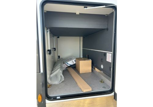 Low Profile Motorhome MOBILVETTA Kea P 90 en Rent