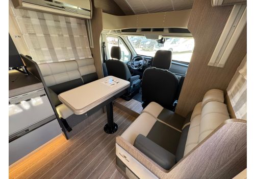 Low Profile Motorhome ROLLER TEAM Zefiro 287 TL en Sale Occasion