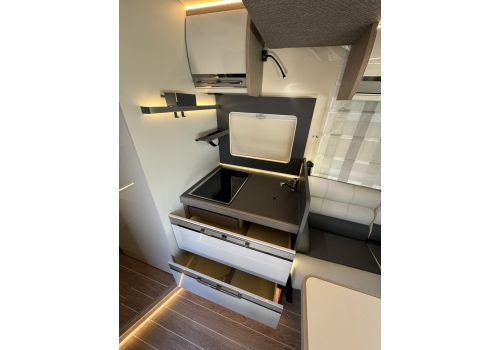 Low Profile Motorhome ROLLER TEAM Zefiro 287 TL en Sale Occasion