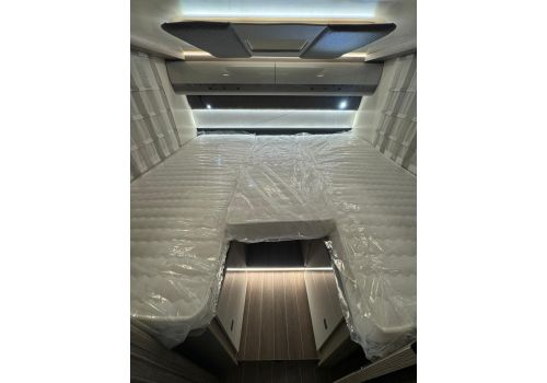 Low Profile Motorhome ROLLER TEAM Zefiro 287 TL en Sale Occasion