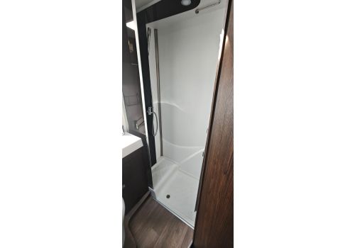 Low Profile Motorhome BENIMAR Tessoro 442 en Sale Occasion
