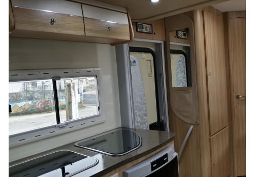 Low Profile Motorhome ELNAGH T-loft 310 en Sale Occasion