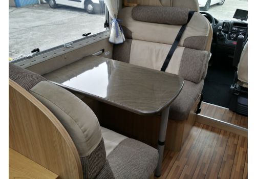 Low Profile Motorhome ELNAGH T-loft 310 en Sale Occasion