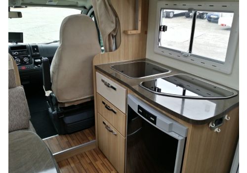 Low Profile Motorhome ELNAGH T-loft 310 en Sale Occasion